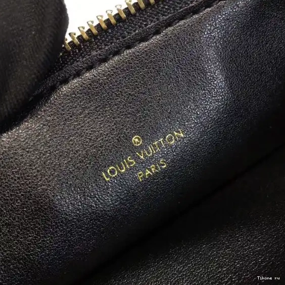 Cheap Vuitton POCHETTE Louis FÉLICIE 0520